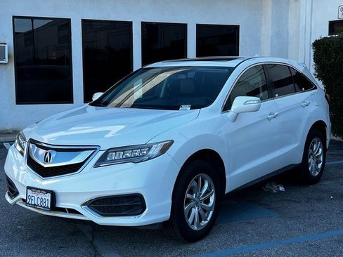Used 2018 Acura RDX FWD image 3