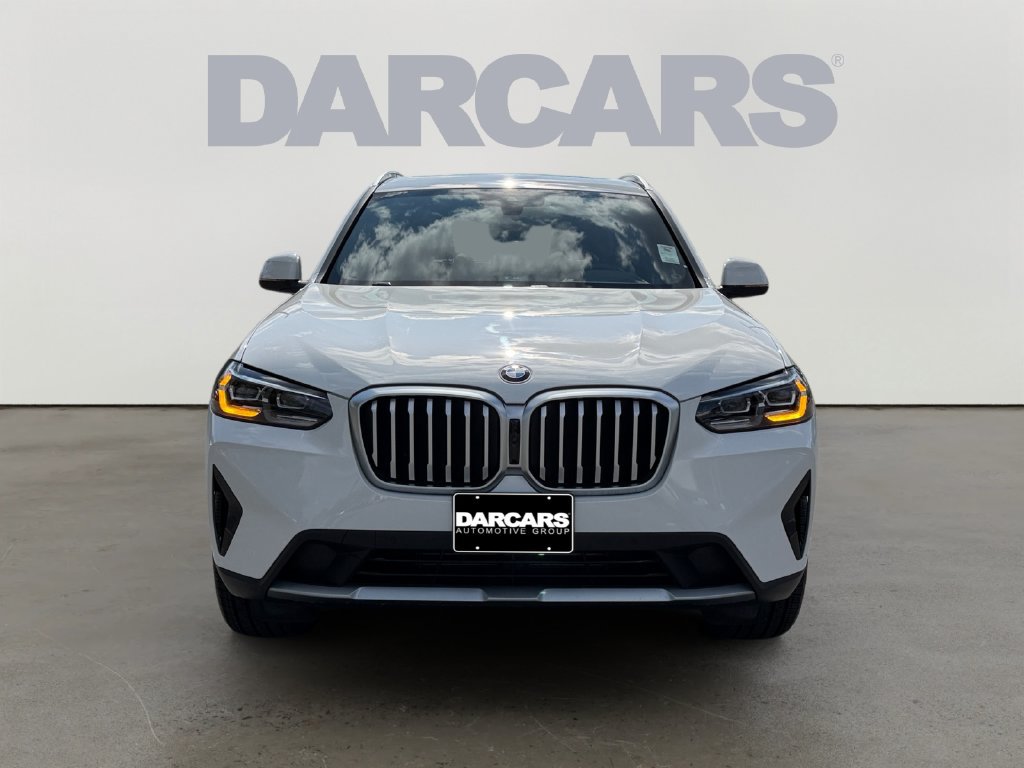 Used 2024 BMW X3 xDrive30i w/ Premium Package AWD/4WD image 2