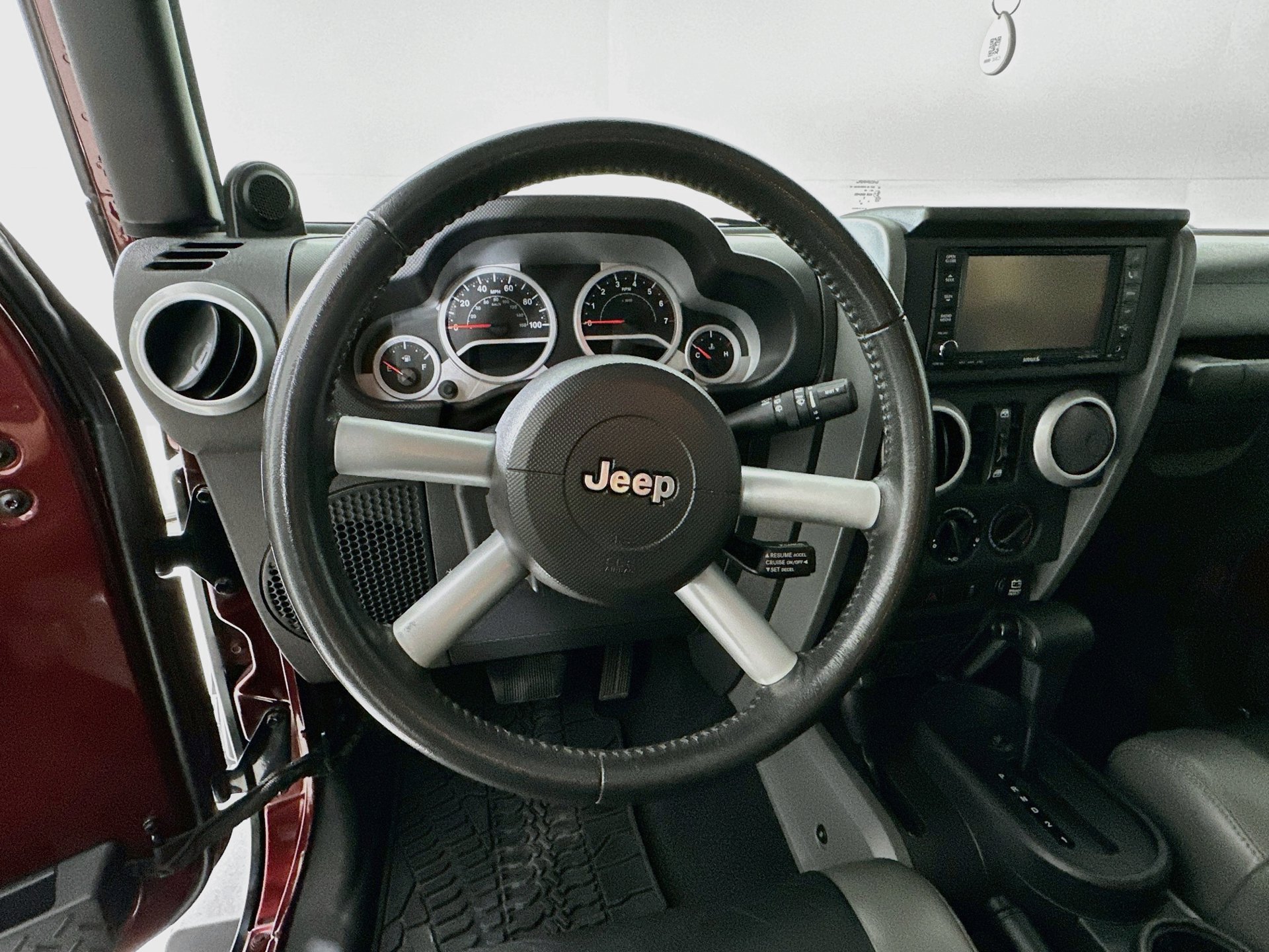 Used 2010 Jeep Wrangler Unlimited Sahara w/ Trailer Tow Group AWD/4WD image 11