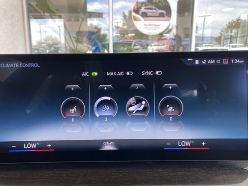 Used 2024 BMW 330i xDrive Sedan w/ Convenience Package image 12