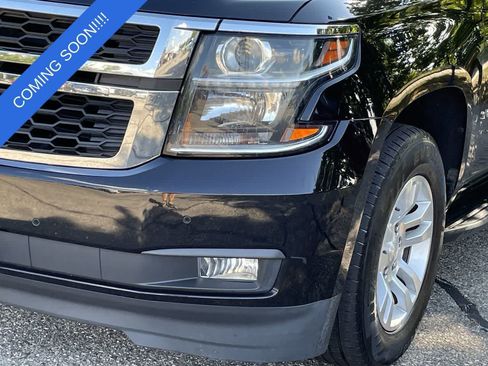 Used 2019 Chevrolet Suburban LT AWD/4WD image 42