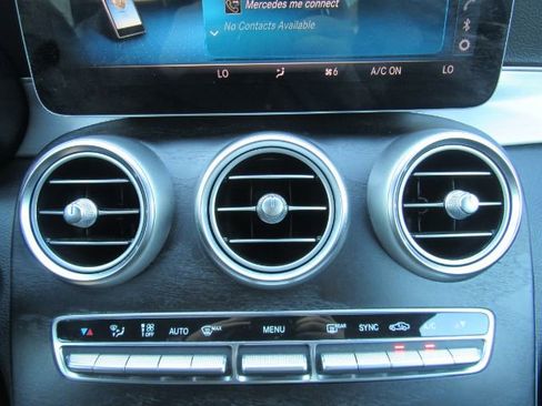 Used 2019 Mercedes-Benz C 300 Sedan image 43