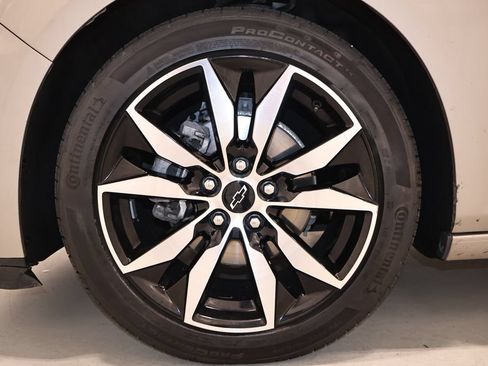 Used 2022 Chevrolet Malibu RS FWD image 35