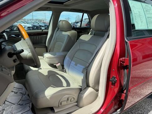 Used 2004 Cadillac De Ville DHS w/ Equipment Group image 13