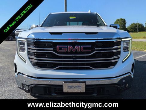 Used 2022 GMC Sierra 1500 SLT w/ SLT Premium Plus Package AWD/4WD image 8