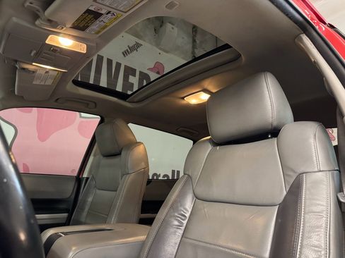 Used 2020 Toyota Tundra Limited w/ Limited Premium Package image 19