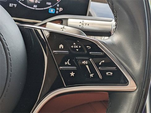 Used 2024 Mercedes-Benz S 580e 4MATIC Sedan image 19