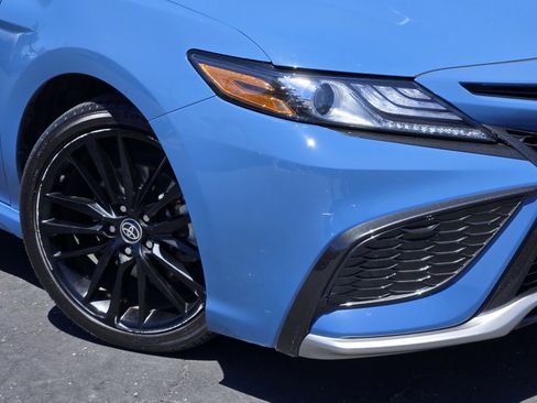 Used 2024 Toyota Camry XSE FWD image 9