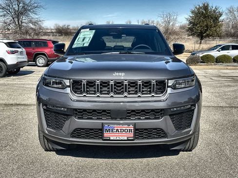 New 2026 Jeep Grand Cherokee Limited RWD image 7