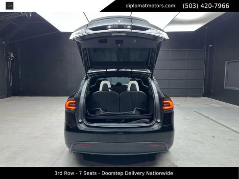 Used 2018 Tesla Model X 100D image 43