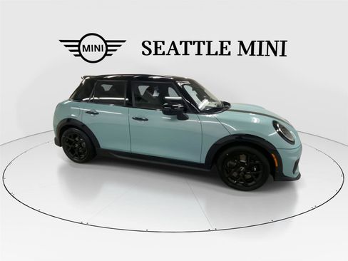 New 2026 MINI Cooper S image 13