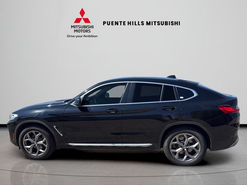 Used 2022 BMW X4 xDrive30i AWD/4WD image 8