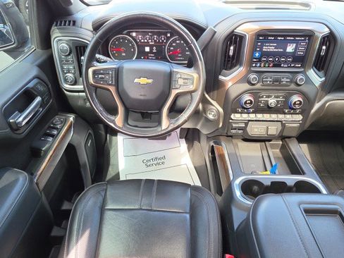 Used 2022 Chevrolet Silverado 1500 High Country w/ Technology Package AWD/4WD image 34