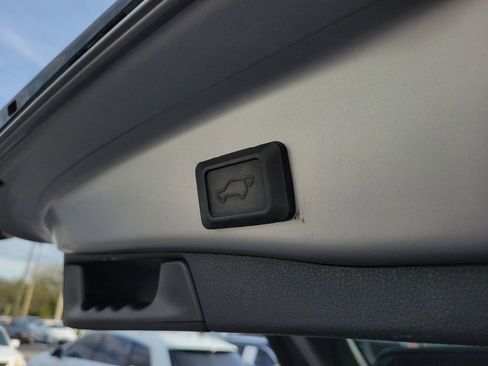 Used 2022 Toyota RAV4 XSE image 10