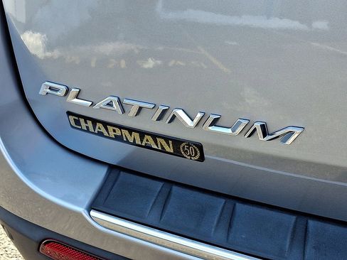 Used 2023 Ford Explorer Platinum w/ Technology Package image 35