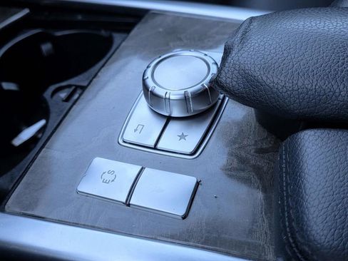 Used 2014 Mercedes-Benz E 350 Sedan w/ Premium 1 Package image 19