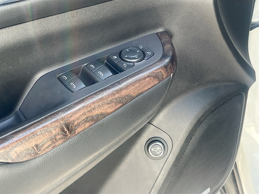 Used 2020 GMC Acadia Denali w/ LPO, Floor Liner Package AWD/4WD image 18