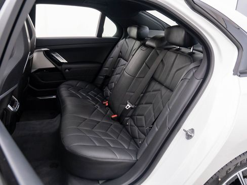 New 2025 BMW 760i xDrive 760i xDrive image 16