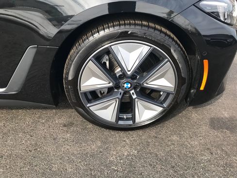 Used 2025 BMW i4 xDrive40i w/ Premium Package image 48