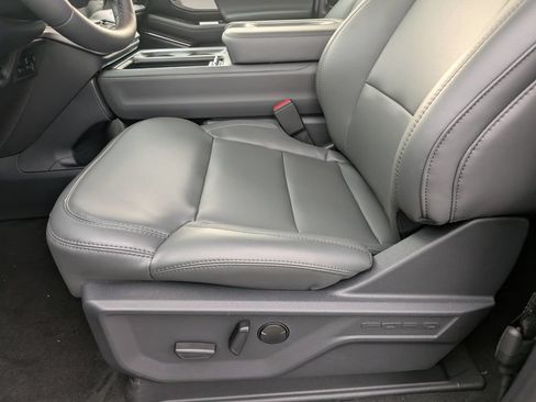 New 2027 Ford Expedition Active RWD image 19