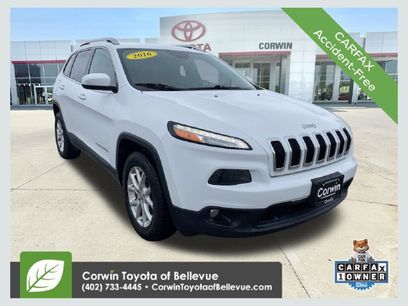 Used 2016 Jeep Cherokee Latitude w/ Cold Weather Group