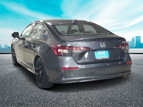 Used 2025 Honda Civic Sport image 3