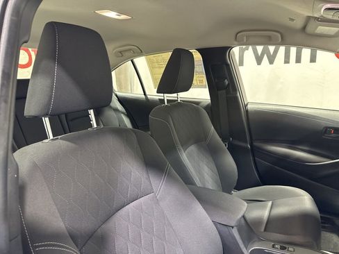 Used 2024 Toyota Corolla LE image 10