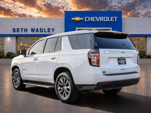 Used 2021 Chevrolet Tahoe LT w/ LT Signature Package RWD image 5