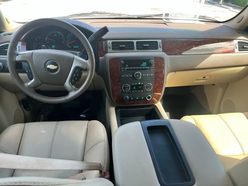 Used 2009 Chevrolet Tahoe LT image 17