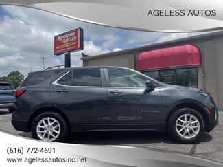 Used 2022 Chevrolet Equinox LT image 1