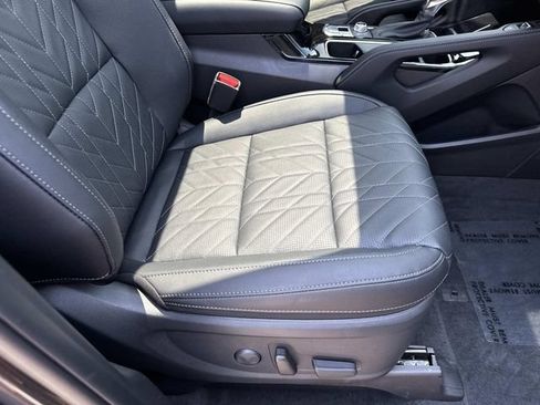 Used 2025 Kia Telluride EX X-Line AWD/4WD image 10