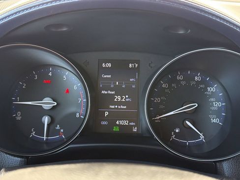 Certified 2021 Toyota C-HR XLE FWD image 20