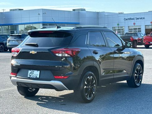 Used 2022 Chevrolet TrailBlazer LT image 24