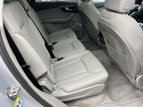 Used 2020 Audi Q7 2.0T Premium Plus w/ Premium Plus Package image 15