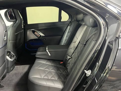 Used 2025 BMW 740i 740i image 27