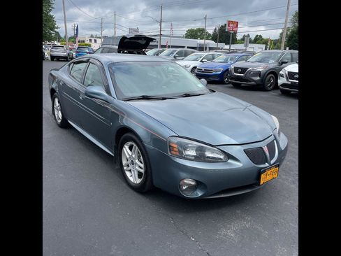 Used 2006 Pontiac Grand Prix GT w/ Premium Package FWD image 1