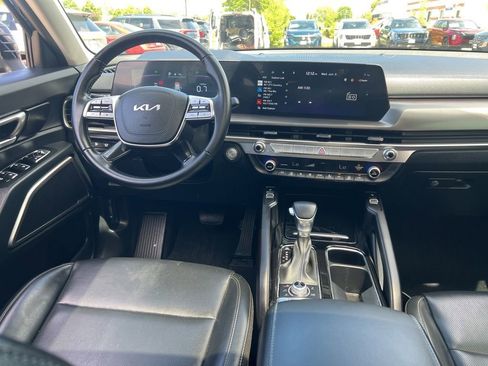 Used 2025 Kia Telluride S AWD/4WD image 18