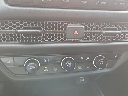 Certified 2024 Honda HR-V Sport image 28