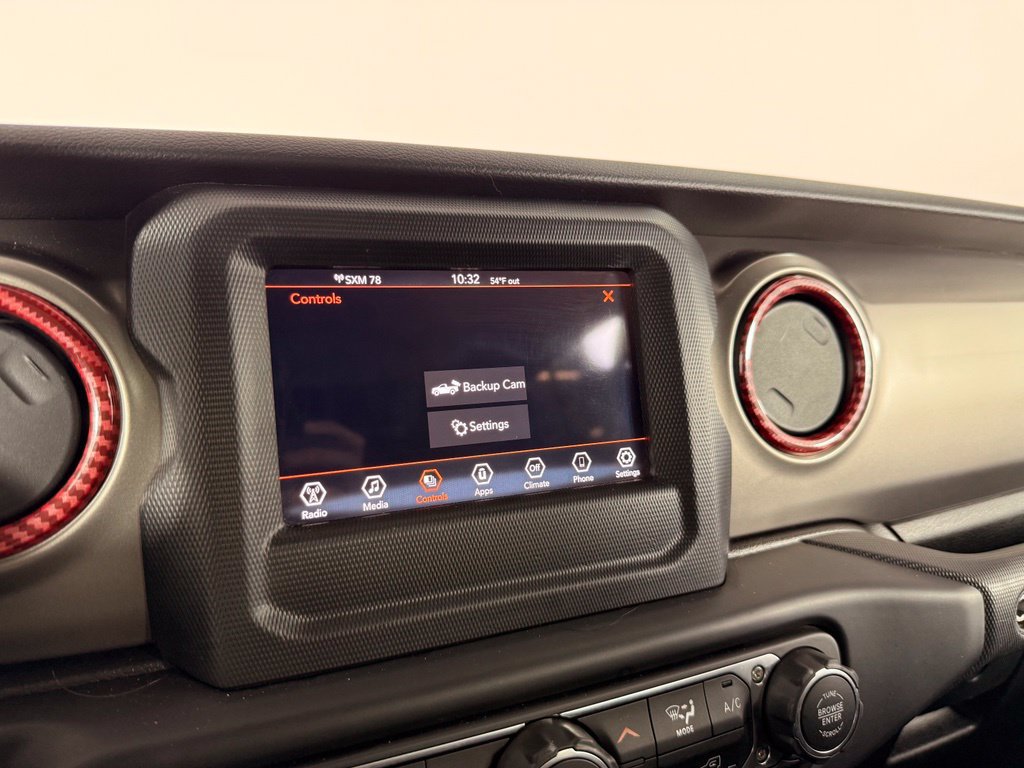 Used 2021 Jeep Gladiator Sport AWD/4WD image 31