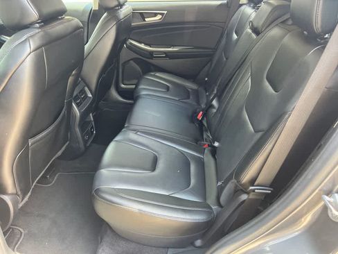 Used 2022 Ford Edge Titanium AWD/4WD image 21