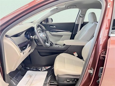 Certified 2023 Cadillac XT4 Luxury image 20
