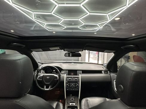 Used 2016 Land Rover Discovery Sport HSE AWD/4WD image 24