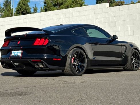 Used 2016 Ford Mustang Shelby GT350R w/ GT350R Equipment Group 920A image 6