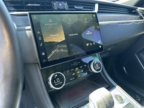 Used 2023 Jaguar F-PACE S AWD/4WD image 8