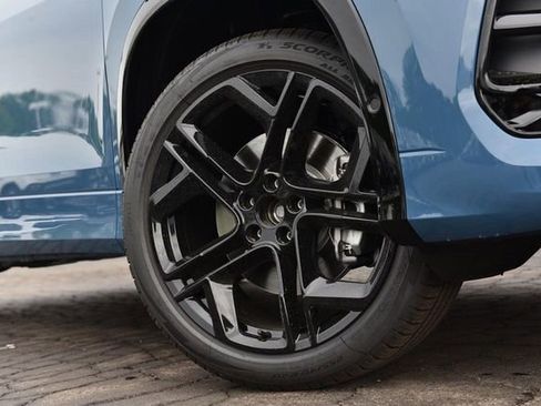 New 2026 Volkswagen Tiguan SE R-Line image 3