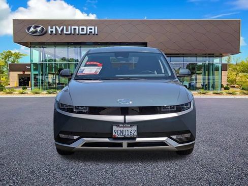 Used 2023 Hyundai Ioniq 5 SEL AWD/4WD image 2