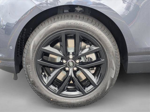 New 2026 Land Rover Range Rover Velar S AWD/4WD image 10