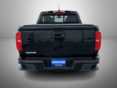 Used 2022 Chevrolet Colorado Z71 AWD/4WD image 6