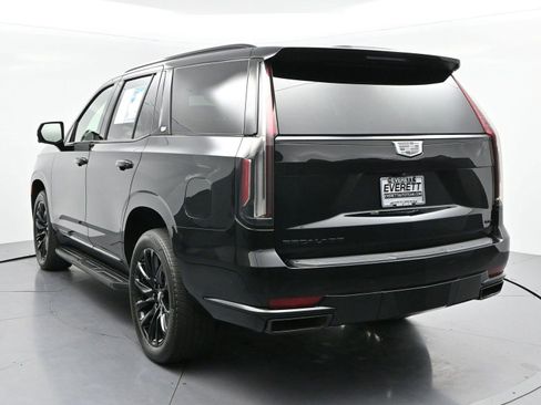 Used 2024 Cadillac Escalade Sport w/ LPO, ONYX Package AWD/4WD image 4