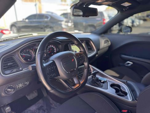 Used 2021 Dodge Challenger R/T w/ Performance Handling Group image 9